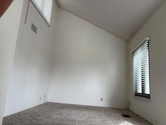 3823 Caminito Litoral, San Diego CA: https://media.crmls.org/mediaz/ff04e2bd-3d85-4c4b-8047-8274a4a875d9.jpg