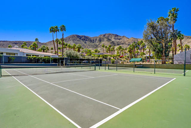 26 Alta Vista, Rancho Mirage CA: https://media.crmls.org/mediaz/ff04f2cb-1787-4b1d-806d-168d4681a61c.jpg