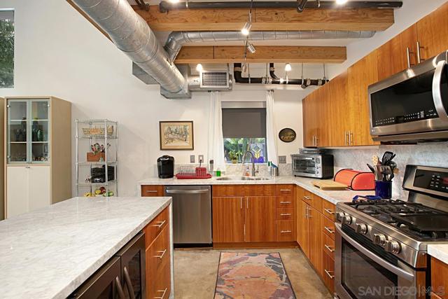 4055 3rd Avenue, San Diego CA: https://media.crmls.org/mediaz/ff0578b6-4bc0-48fe-9b8e-7a28a53d120c.jpg
