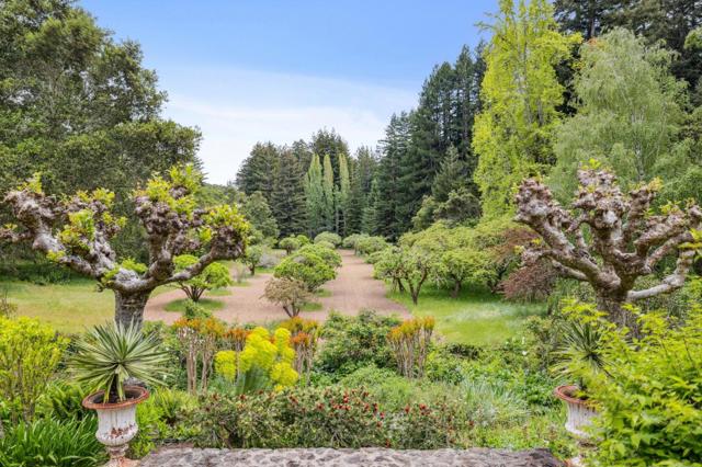 100 Canada Road, Woodside CA: https://media.crmls.org/mediaz/ff05c12b-2a91-42fd-8b7b-8e9280f1dfb8.jpg