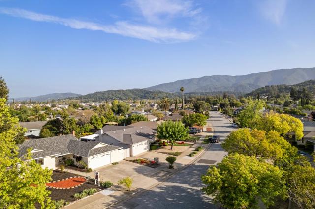 5642 Rudy Drive, San Jose CA: https://media.crmls.org/mediaz/ff06c6fc-0be4-4910-9bea-bcdb81fe2d6d.jpg