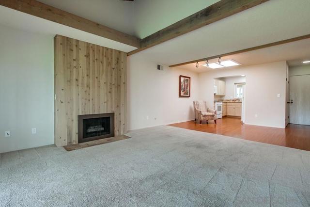 1976 Fairway Circle, San Marcos CA: https://media.crmls.org/mediaz/ff0814de-b72a-4a81-9b05-ab1df9916468.jpg