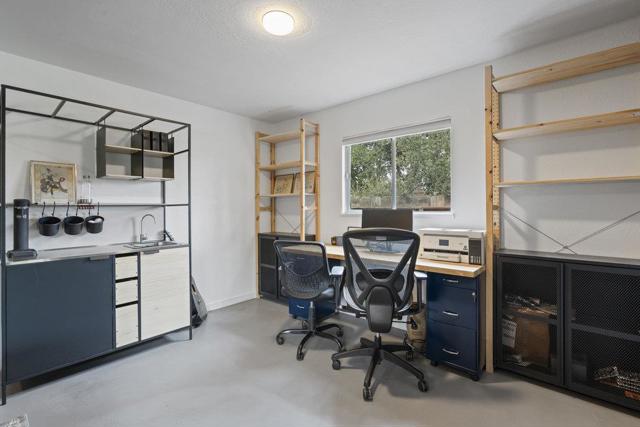 43002 Arroyo Seco Road, Soledad CA: https://media.crmls.org/mediaz/ff08e88b-5cf2-4596-a36c-71c8c9f284d8.jpg