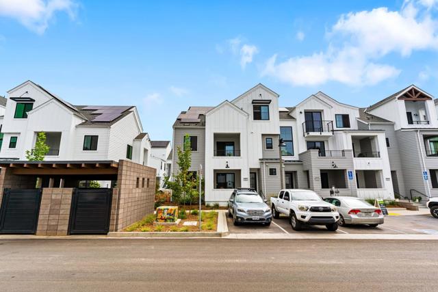 1400 Anacona Place, Encinitas CA: https://media.crmls.org/mediaz/ff08e8cf-174e-45fb-9edd-9839f07490ac.jpg