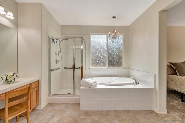 23860 Hollingsworth Dr, Murrieta CA: https://media.crmls.org/mediaz/ff0c0fbe-eb32-44a0-95d6-d9f6664c4357.jpg