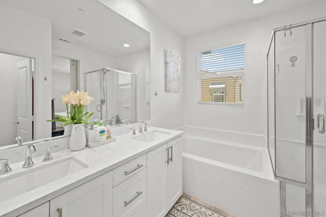 1235 Via Lucero, Oceanside CA: https://media.crmls.org/mediaz/ff0d0584-86df-45ca-b745-34ff9294fcc6.jpg