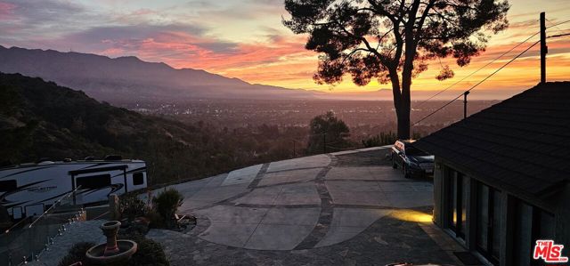3414 Figueroa Street, Glendale CA: https://media.crmls.org/mediaz/ff0d7c09-0120-4833-a6cd-10c490c81f57.jpg