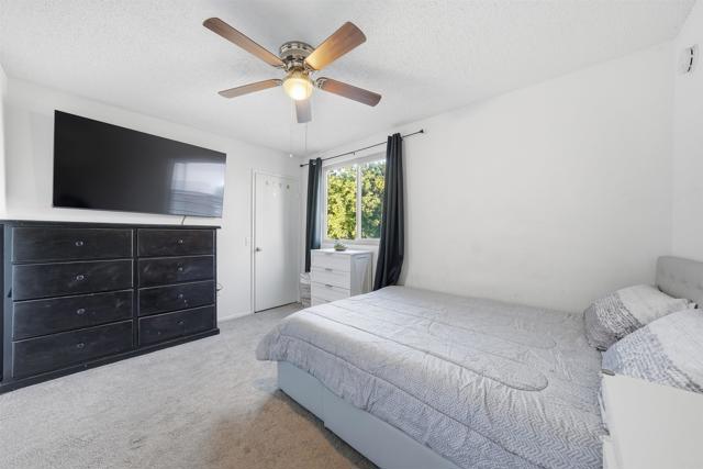 Detail Gallery Image 19 of 35 For 2327 Amber Ln, Escondido,  CA 92026 - 4 Beds | 3 Baths