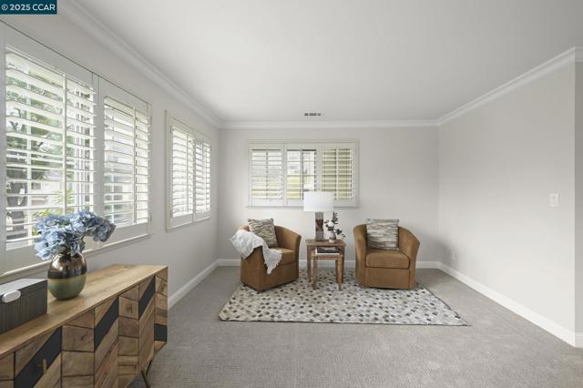 316 Mercury Way, Pleasant Hill CA: https://media.crmls.org/mediaz/ff0eb46a-57e4-48f2-a0e0-732e6c677c22.jpg