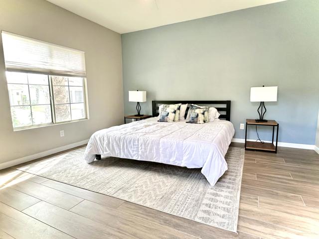 47875 Via Firenze, La Quinta CA: https://media.crmls.org/mediaz/ff0f4a6a-2e8c-45fe-bb61-72781a4b72fa.jpg