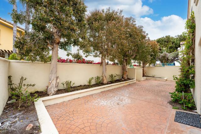 Detail Gallery Image 39 of 49 For 5143 Breakwater Way, Oxnard,  CA 93035 - 3 Beds | 2/1 Baths