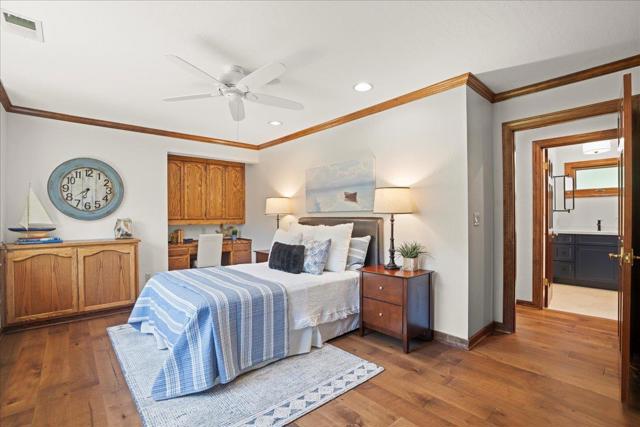 13217 Padero Court, Saratoga CA: https://media.crmls.org/mediaz/ff0f76d2-91f0-4492-a582-2151da5cf029.jpg