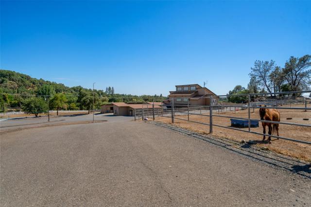 1416 Blue Tent Court,  CA: https://media.crmls.org/mediaz/ff0fbfcb-315c-404f-b98a-f686c0f79e33.jpg