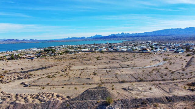 Image 59 of 83 For 12600 Havasu Lake Road