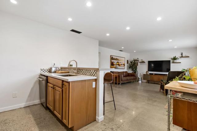 1435 Ruby Court, Capitola CA: https://media.crmls.org/mediaz/ff112060-015c-458a-9819-940903ee00e8.jpg