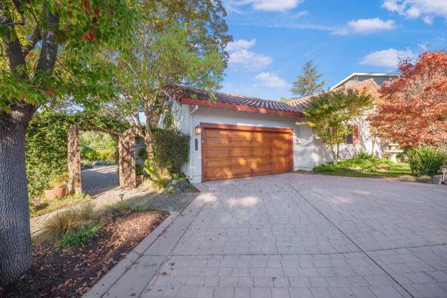 16715 Cerro Vista Drive, Morgan Hill CA: https://media.crmls.org/mediaz/ff122693-5752-4118-880d-d87cc34565e6.jpg