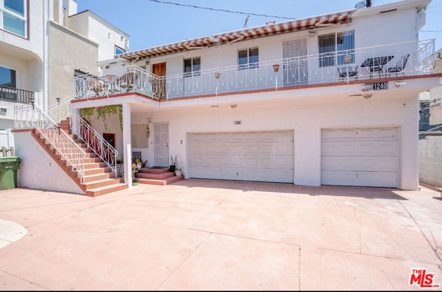 1240 Lodi Place, Los Angeles CA: https://media.crmls.org/mediaz/ff12773d-8b79-4ec7-854c-8e3ee976b7b0.jpg