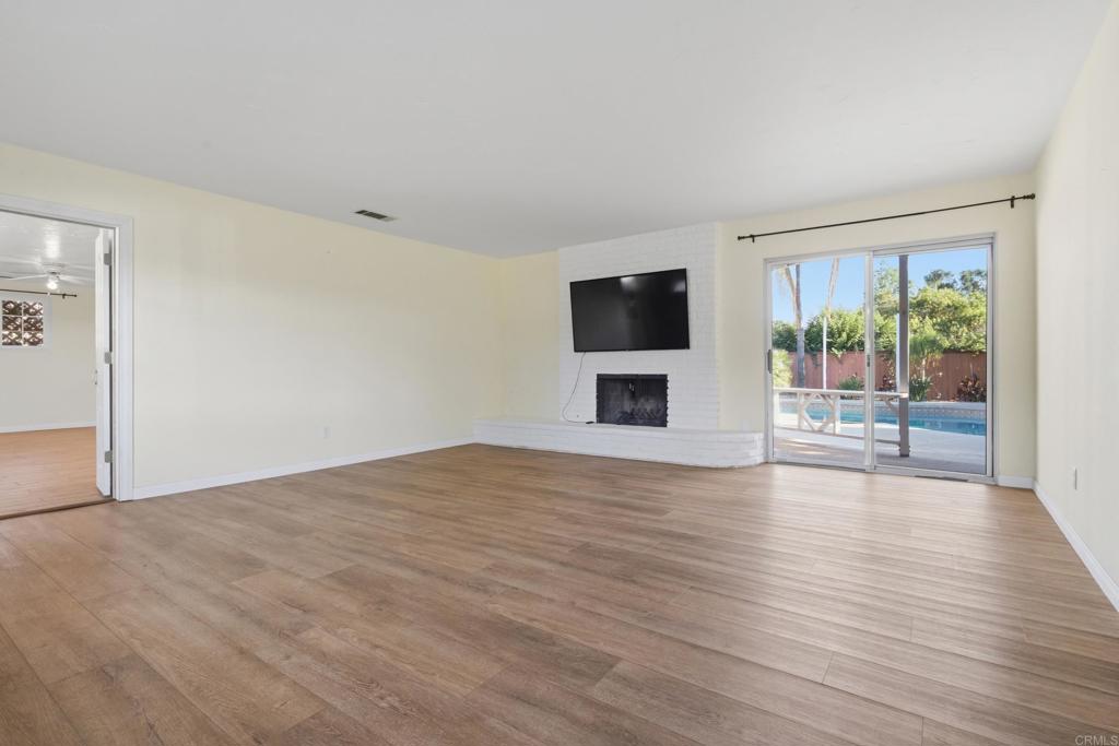 1078 Robertson Drive - photo 13