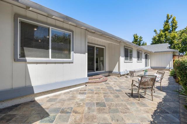 465 E McKinley Avenue, Sunnyvale CA: https://media.crmls.org/mediaz/ff13ad59-7b66-4fcc-8e3f-84dcfa72e852.jpg