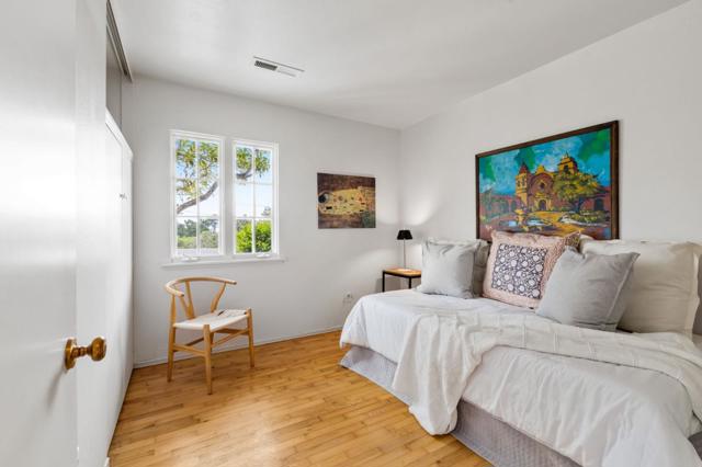 2074 Marsala Circle, Monterey CA: https://media.crmls.org/mediaz/ff13bb57-e3c8-4034-8c39-72649849cfc9.jpg