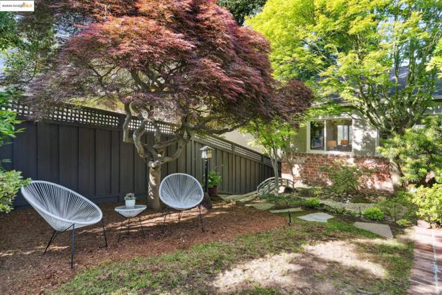 1025 Creston Rd, Berkeley CA: https://media.crmls.org/mediaz/ff14159e-23a6-416b-8ec7-3b87b39fc45a.jpg