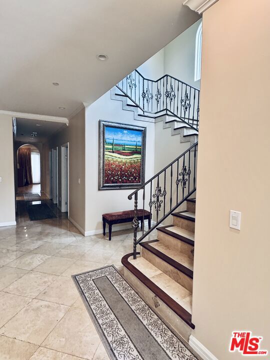 458 S Clark Drive, Beverly Hills CA: https://media.crmls.org/mediaz/ff144673-582c-4e2a-aad2-2ae66e864235.jpg