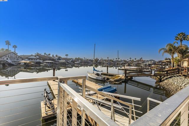 2256 Cove Ct, Discovery Bay CA: https://media.crmls.org/mediaz/ff1475c8-6a7d-4a31-a0cb-5853b5e13b35.jpg