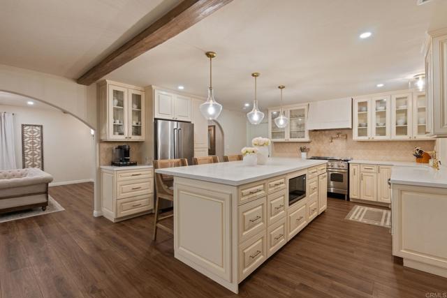 1920 Glennaire Drive, Escondido CA: https://media.crmls.org/mediaz/ff15567f-7208-472c-8877-90d738abd1eb.jpg