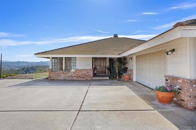 Home for Sale in Fallbrook