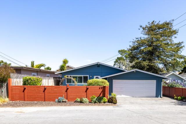 680 Parcel Street, Monterey CA: https://media.crmls.org/mediaz/ff17161f-c3c2-4598-a923-7b0c571b6b3a.jpg