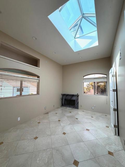 131 30th Avenue, Santa Cruz CA: https://media.crmls.org/mediaz/ff17f367-d1c3-4870-b019-9e1423381ab2.jpg