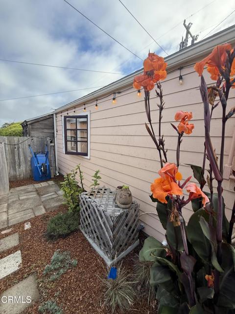 512 N McPherson Street, Fort Bragg CA: https://media.crmls.org/mediaz/ff18f5b1-5b93-40fb-86cd-5c0e1bd06c57.jpg
