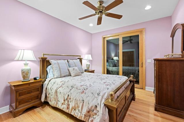 6915 Redwood Retreat Road, Gilroy CA: https://media.crmls.org/mediaz/ff19d5da-8a8e-4466-b819-dd476150eec7.jpg