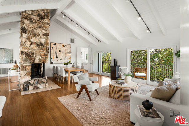 2745 La Cuesta Drive, Los Angeles CA: https://media.crmls.org/mediaz/ff1a6fb9-8691-414b-8fce-869266b0c4a7.jpg