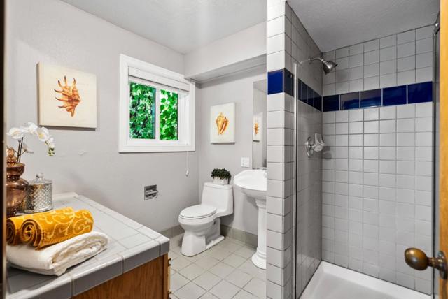 162 Madera Avenue, San Carlos CA: https://media.crmls.org/mediaz/ff1cc88c-60e8-4439-aa7b-a9be1811607f.jpg