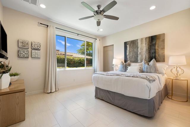 502 Desert Holly Drive, Palm Desert CA: https://media.crmls.org/mediaz/ff1e6822-18fd-4111-b33b-c31cd81c5054.jpg