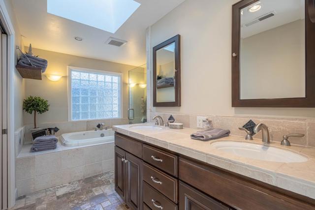 204 San Benancio Road, Salinas CA: https://media.crmls.org/mediaz/ff1edf67-05c8-4583-816b-5daa34e03a69.jpg