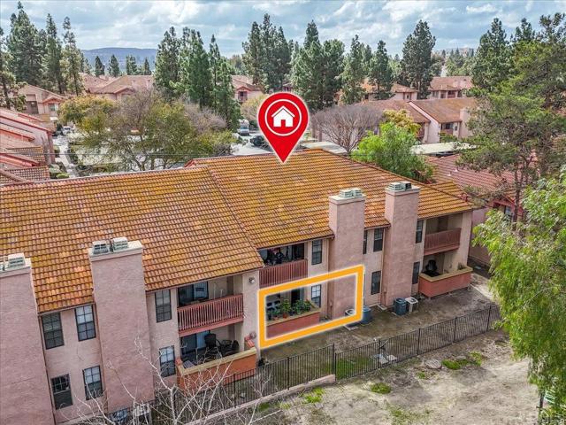 12059 Alta Carmel Ct, San Diego CA: https://media.crmls.org/mediaz/ff1fecf4-72c0-44e8-a71d-d63940081479.jpg