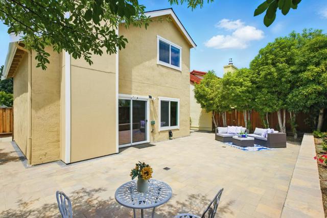 34348 Siward Drive, Fremont CA: https://media.crmls.org/mediaz/ff208de9-50be-4890-ad35-e1ccf654bf36.jpg