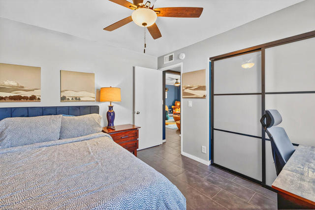 1050 E Ramon Road, Palm Springs CA: https://media.crmls.org/mediaz/ff20ed11-eb25-4b13-9b25-3ffa413d8229.jpg