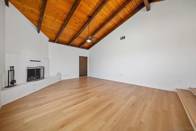 2660 Pheasant Dr, San Diego CA: https://media.crmls.org/mediaz/ff2153c9-fa8b-499e-9dd1-4d27954aa967.jpg