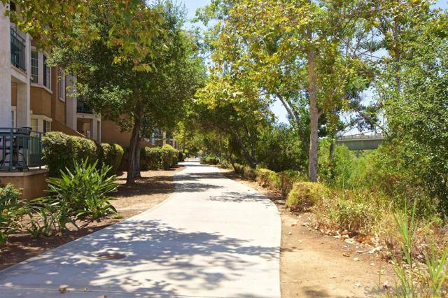 1950 CAMINO DE LA REINA, San Diego CA: https://media.crmls.org/mediaz/ff2199a4-6291-4eaa-87b2-758ffaa7c69f.jpg