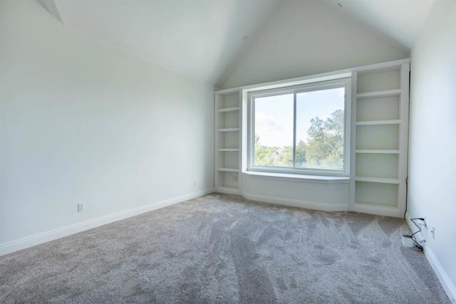 26691 Oak Trail Rd, Valley Center CA: https://media.crmls.org/mediaz/ff2245d9-5a09-4ee3-b8a9-11acc10b7082.jpg