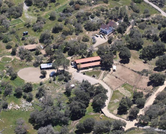 Detail Gallery Image 4 of 61 For 22750 Illahee Dr, Alpine,  CA 91901 - 3 Beds | 2 Baths