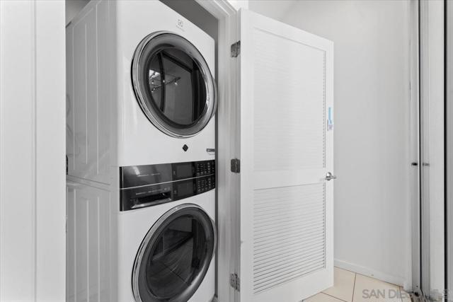 4177 Voltaire, San Diego CA: https://media.crmls.org/mediaz/ff237cf8-c841-4e2e-b25e-da540bdead10.jpg