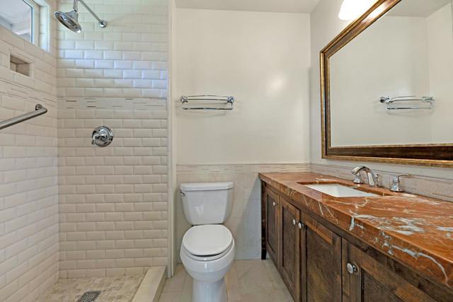 10 Banff Way, Pacifica CA: https://media.crmls.org/mediaz/ff244065-ab96-4f0f-818d-25b0cf2beb38.jpg