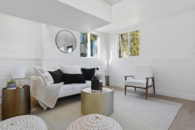 Detail Gallery Image 11 of 26 For 4880 Lantana Dr, San Diego,  CA 92105 - 2 Beds | 2 Baths