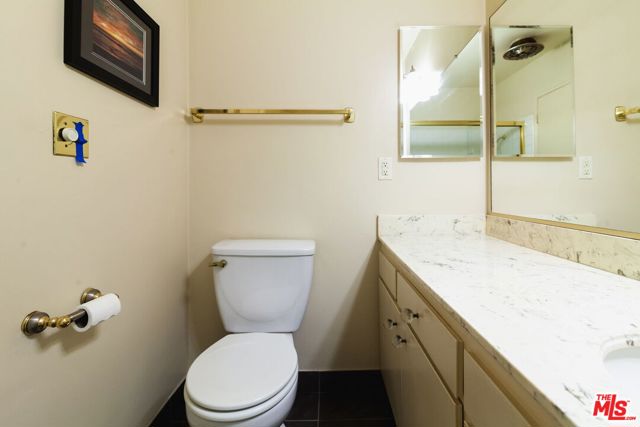 8701 Delgany Avenue, Playa del Rey CA: https://media.crmls.org/mediaz/ff24cdc9-f417-4e6b-8ac5-9474b8b14b27.jpg
