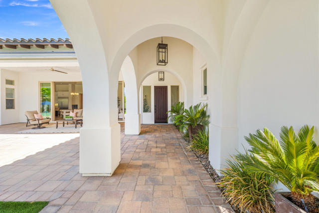 81350 Merv Griffin Way, La Quinta CA: https://media.crmls.org/mediaz/ff256dc5-3c1b-4220-9ff5-c8c5fb58322e.jpg