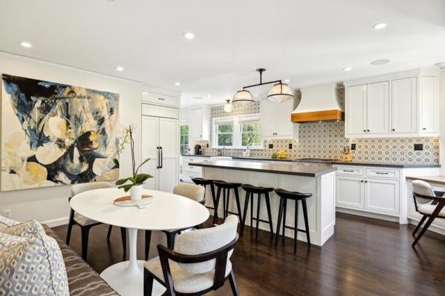 957 University Drive, Menlo Park CA: https://media.crmls.org/mediaz/ff2573d9-21d8-4568-929e-4059d5399fa5.jpg